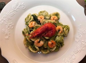 Orecchiette-con-gamberi-e-broccoli